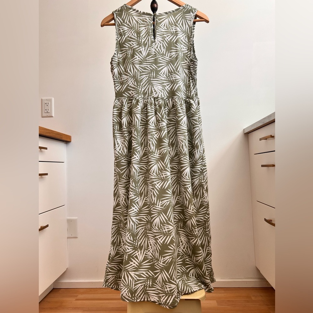 Tropical Leaf Print Maxi Dress - Picture 5 of 6